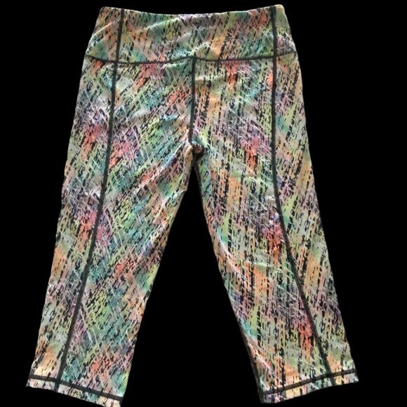 Victoria's Secret VSX Knockout Crop Leggings Multicolors High Rise Size M - Picture 2 of 3